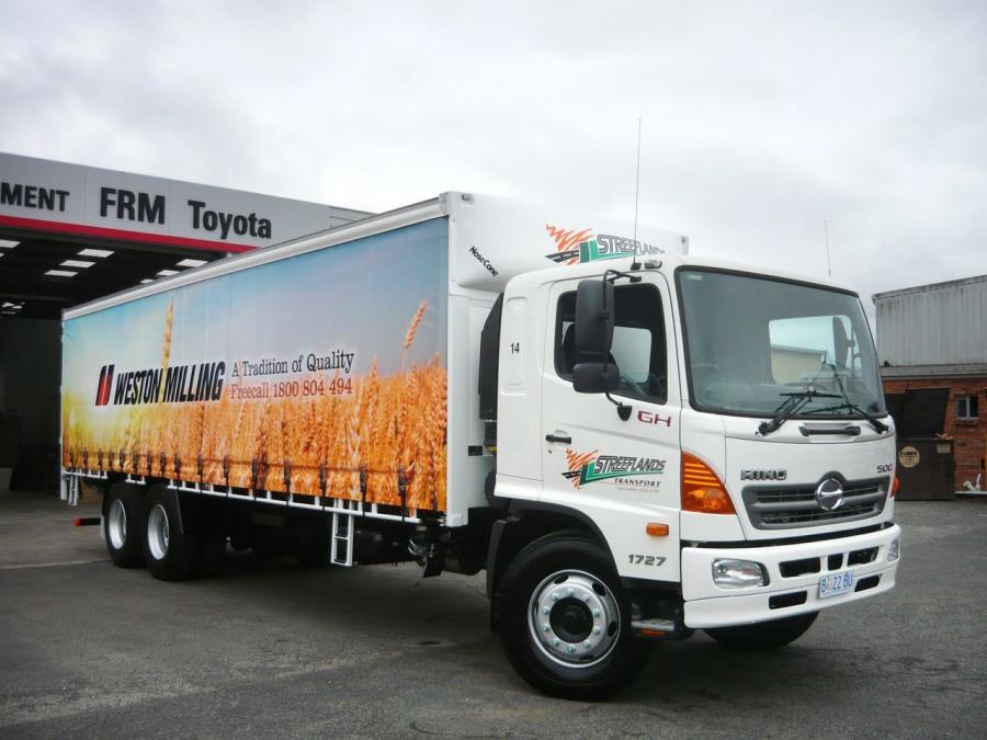  Hino 500 GH 1727 2008 года  (фото 2 из 3)